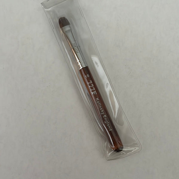 FRENCH BRUSH - SIZE 16